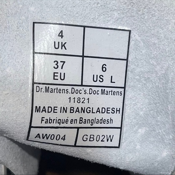 DR. MARTENS 1460 (11821) SMOOTH LEATHER LACE UP BOOTS WHITE SIZE - 6 .US/37 .EU - Picture 11 of 11